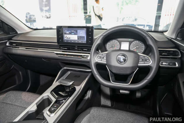 2026 Proton S70 Lite MC2 NA in Malaysia – base model with halogens, 16″ wheels, fabric seats, under RM60k