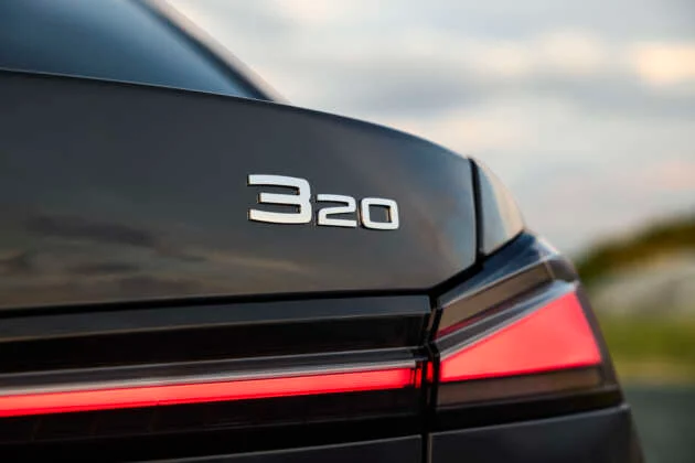 2027 BMW 3 Series: 8th-gen ICE G50 gets i3 Neue Klasse looks, tech; 48V mild hybrid standard, 443 PS M350