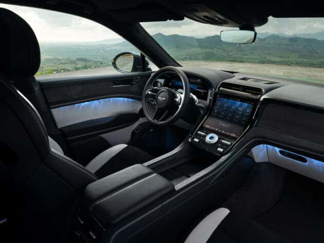 Bentley Torcal debuts – brand’s first BEV with up to 888 PS/1,350 Nm, 600 km WLTP; up to 400 kW DC charging