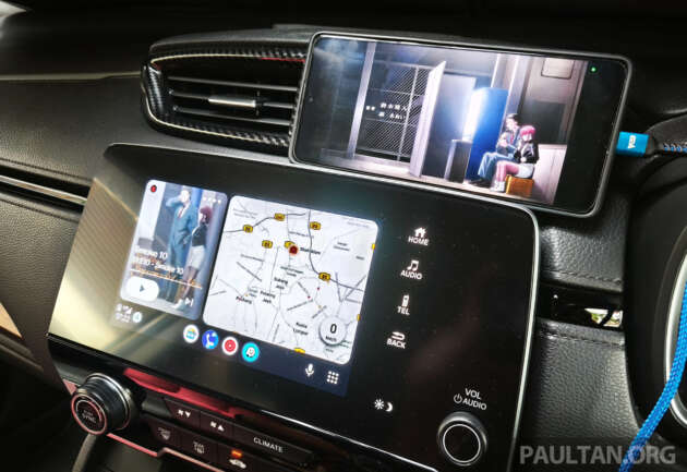 Watching videos whilst driving a hazard to road safety, regulations needed to curb dangerous trend – experts