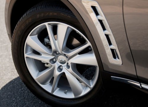 2012 Infiniti FX now available – RM435k price unchanged