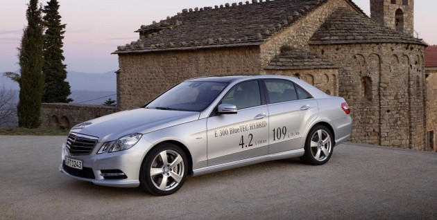 582272_12C202_02 Merc E300 BlueTEC Hybrid – UK prices and specs out