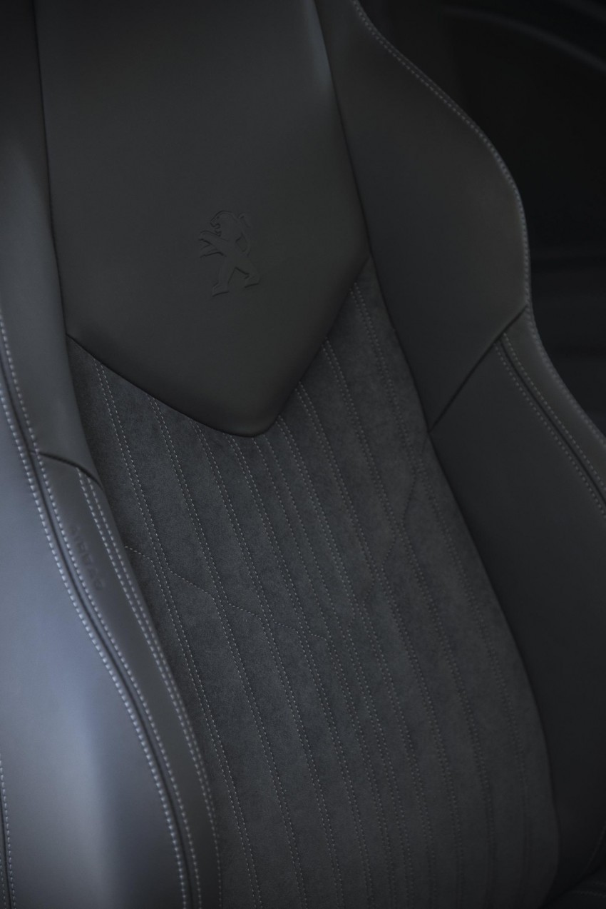 Peugeot RCZ facelift: first photos, attending Paris 130768