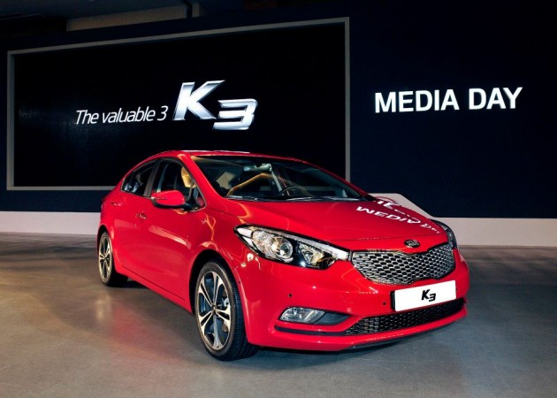 VIDEO: Second-gen Kia Forte details revealed!