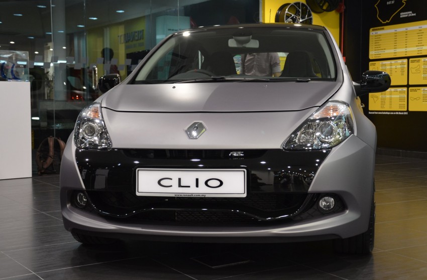 Renault Clio R.S “Ange & Démon” rolls in – RM199k 111082
