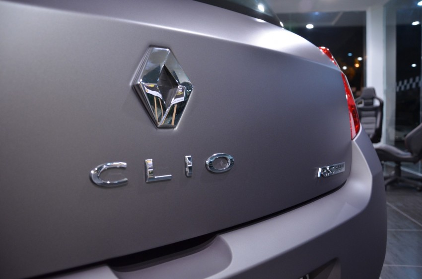 Renault Clio R.S “Ange & Démon” rolls in – RM199k 111079