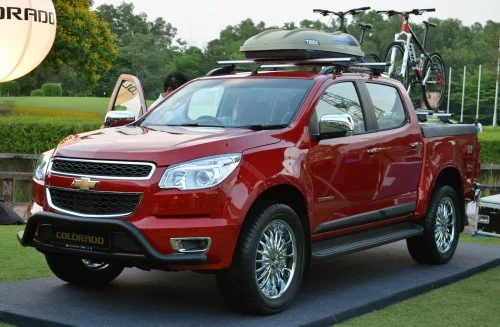 Chevrolet Colorado launched – 2.5L and 2.8L from RM90k
