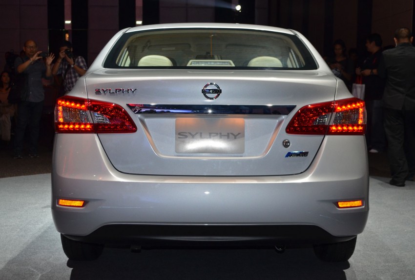 Nissan Sylphy launched in Thailand – new model gets improved 1.6, new 1.8, CVT; from 746,000 baht 127907