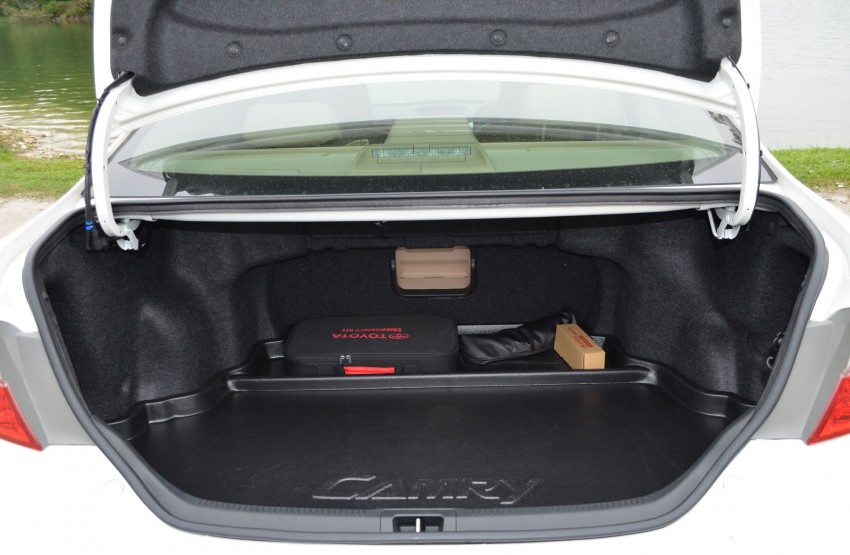 DRIVEN: Toyota Camry 2.5V Test Drive Report 136017