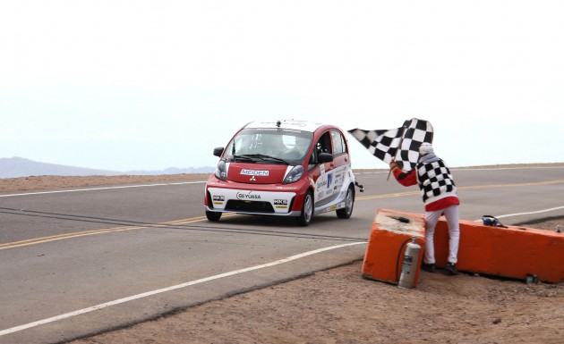 Finish-Line-001 2012 PPIHC – Power, speed and a lot of electricity