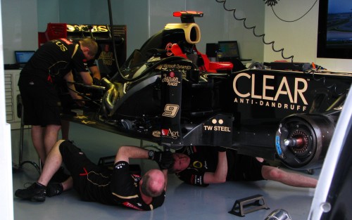 Lotus F1 Team: An inside look into the team’s garage