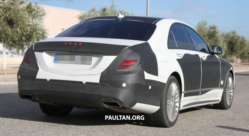 Spyshot: W222 Merc S-Class sheds some disguise 145203