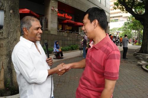 Indi interviewing Malaysian 1 PETRONAS Saya Suka Malaysia Videos on Facebook