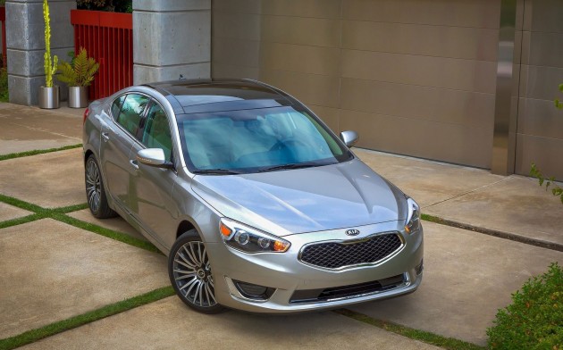 Kia Cadenza-04