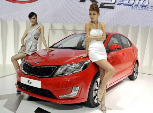 Kia K2 sedan unveiled in Shanghai – only for China?