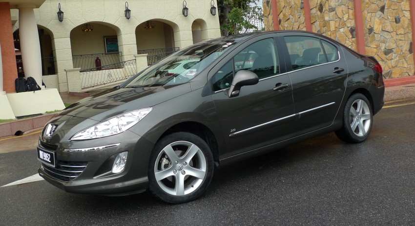 DRIVEN: Peugeot 408 Turbo and 408 2.0 113298