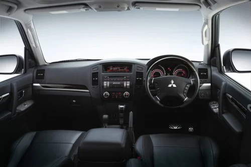 Refreshened Mitsubishi Pajero introduced in Malaysia
