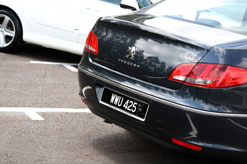 DRIVEN: Peugeot 408 Turbo and 408 2.0 113168