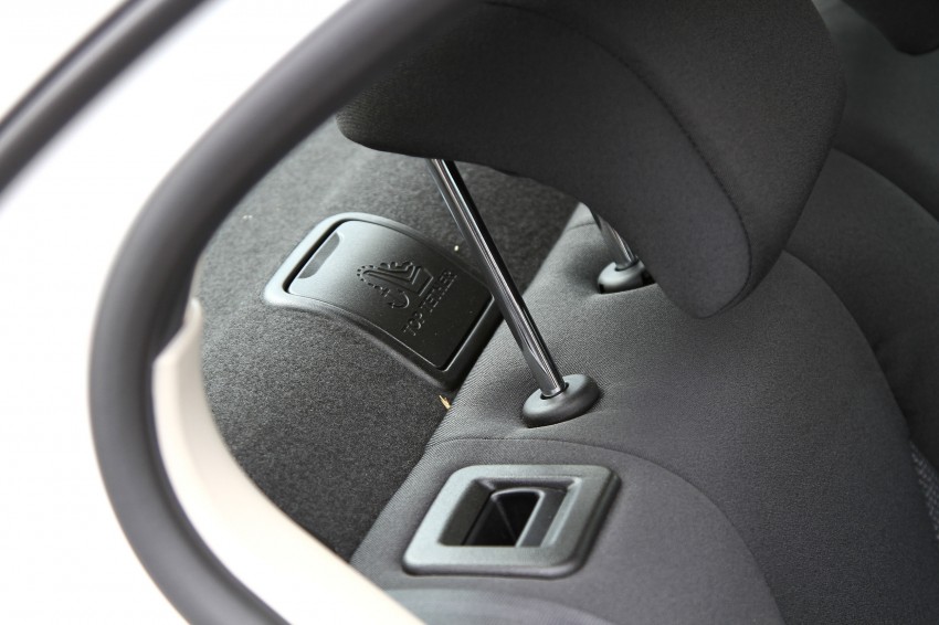 DRIVEN: Peugeot 408 Turbo and 408 2.0 113193