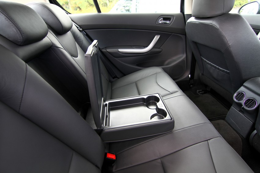 DRIVEN: Peugeot 408 Turbo and 408 2.0 113208