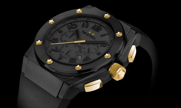 TW Steel releases new Lotus F1 Team collection