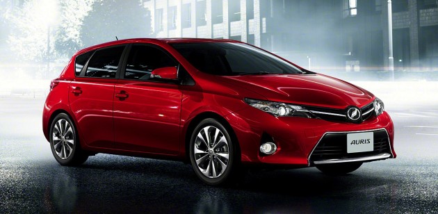 auris_002_p_001_1280x1024 2013 Toyota Auris C-segment hatchback unveiled!