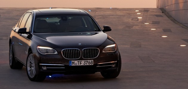 bmw-7-series-facelift-3 2012 BMW 7-Series LCI gets updated inside and out