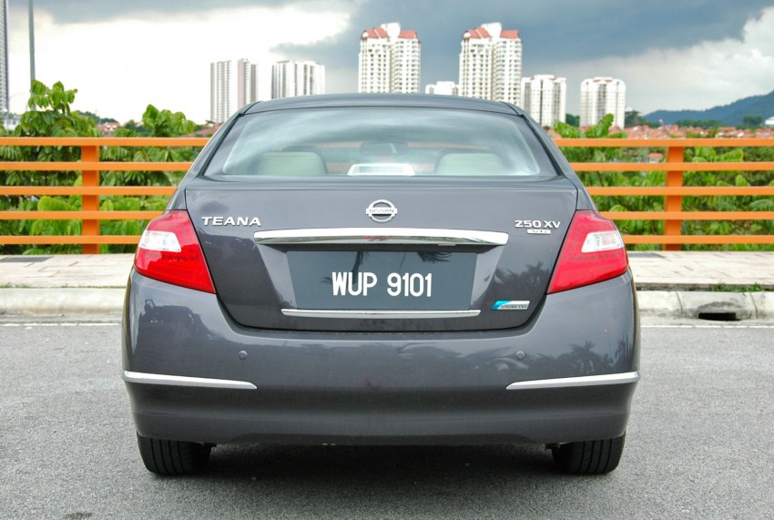 The Japanese D-segment trinity shootout: Honda Accord vs Nissan Teana vs Toyota Camry 153992