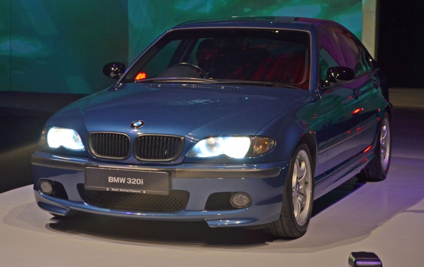 GALLERY: BMW 3-Series lineage display at the F30 launch 96695