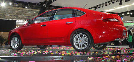 Youngman Europestar Lotus L5 launched in Beijing