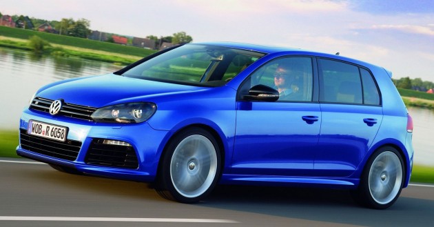 golf-r-front Volkswagen R cars are here – Golf R and Passat CC R-Line