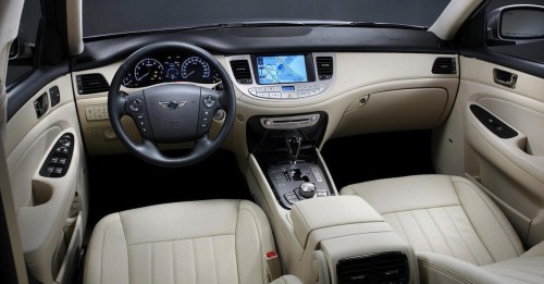 hyun gen prada 2 Hyundai Genesis Prada – one very large, stylish bag