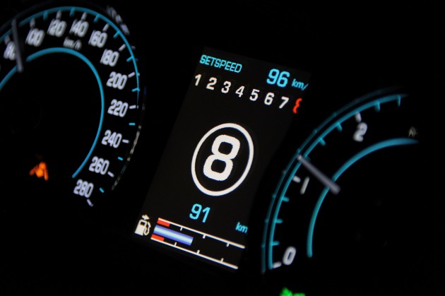 Jaguar XJ and XF gets new toys for MY2013