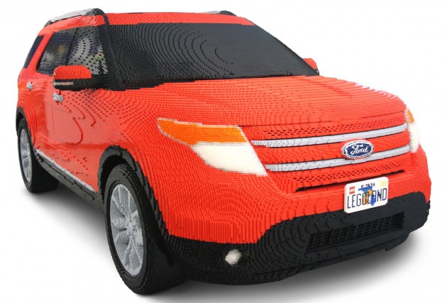 Ford Explorer made from Lego, all 382,858 bricks of it