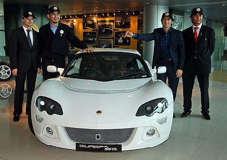 lotus drivers visit coe