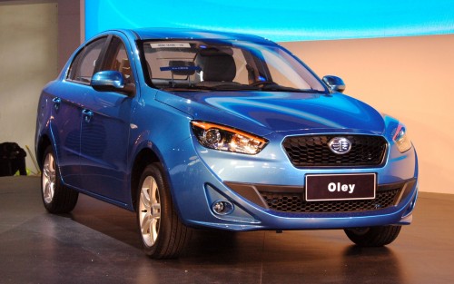 oley 4 FAW Oley – production vehicle makes Beijing debut