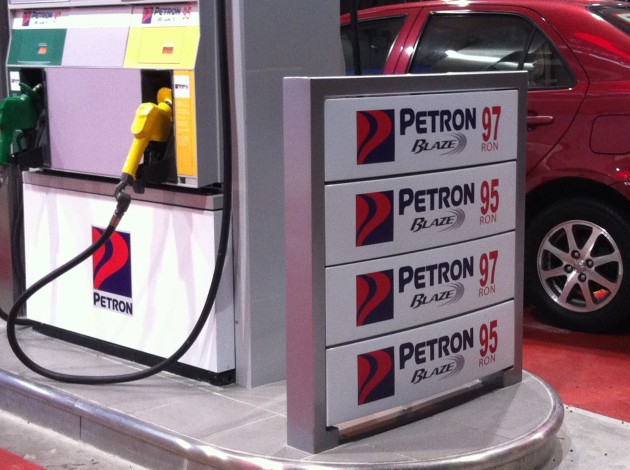petron-2 Petron rebrands Esso/Mobil stations in Malaysia