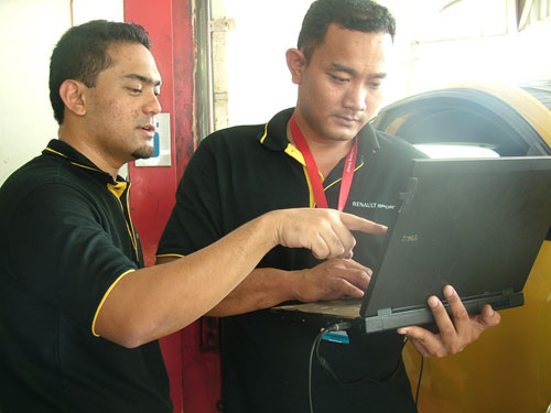TC Euro Cars introduces dedicated Renault Sport engineers, owners to get personalised service