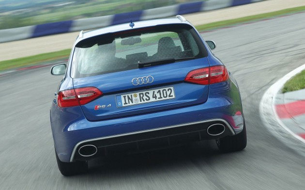 rs4-17 Audi RS4 Avant – a 450 hp wagon wet dream