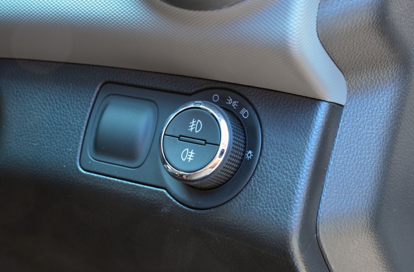 DRIVEN: Chevrolet Sonic LTZ sedan and hatchback previewed – Orlando MPV also given a short spin 140254