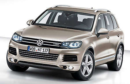 Second-generation Volkswagen Touareg premieres with Hybrid model