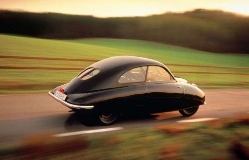 ursaab Saab selling off its Trollhattan museum vehicle displays