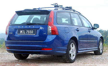 Volvo V50 2.0 Powershift Test Drive Report