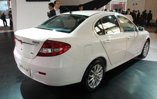 Youngman Lotus L3 sedan given a minor facelift