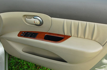 Nissan Grand Livina