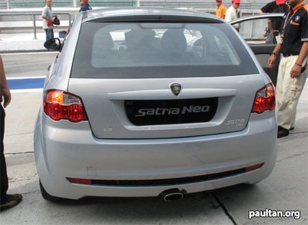 satrianeo_rear.jpg