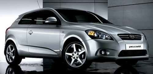 Facelifted Kia pro_cee’d with “Tiger nose” leaked!