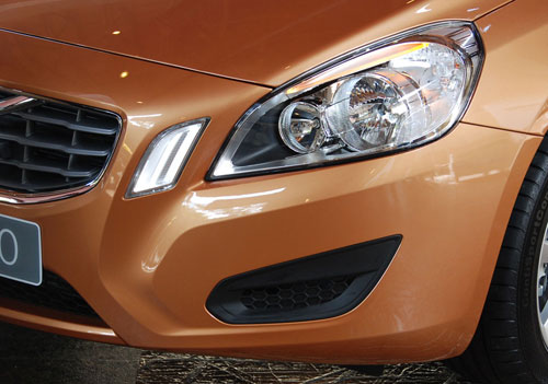 Second Generation Volvo S60 2.0T Test Drive Review