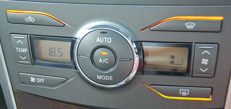 Toyota Corolla Altis 2.0V – Malaysian Spec Test Drive